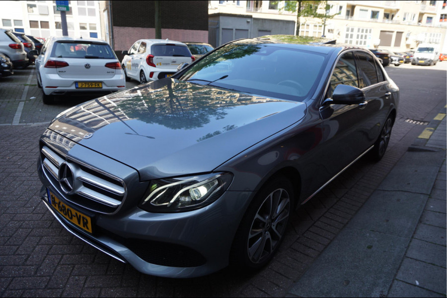 Mercedes-Benz E-Klasse 350 Premium Plus Exclusive Night | Sfeerverlichting | Panoramadak | Stoelen met MEMORY/ VERWAMING/ KOELING | Geperforeerd leer