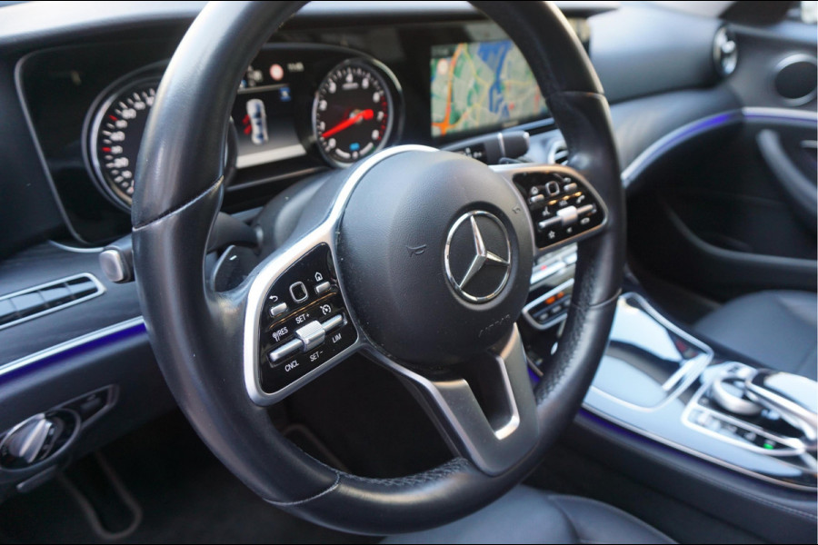 Mercedes-Benz E-Klasse 350 Premium Plus Exclusive Night | Sfeerverlichting | Panoramadak | Stoelen met MEMORY/ VERWAMING/ KOELING | Geperforeerd leer