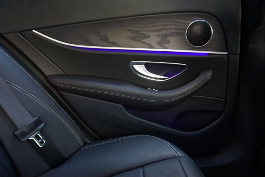 Mercedes-Benz E-Klasse 350 Premium Plus Exclusive Night | Sfeerverlichting | Panoramadak | Stoelen met MEMORY/ VERWAMING/ KOELING | Geperforeerd leer