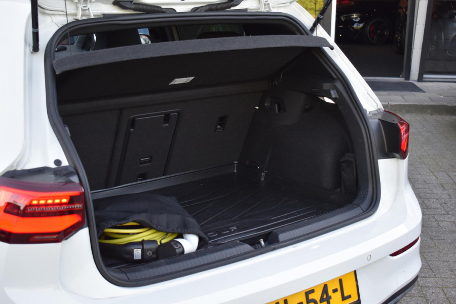 Volkswagen Golf 1.4 eHybrid GTE Lane Stuurvw Camera IQLight