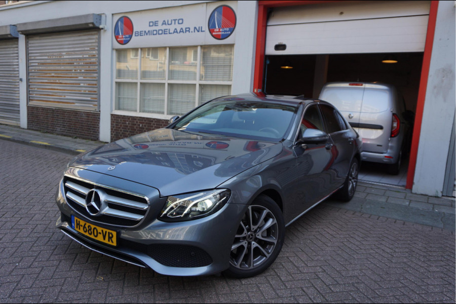 Mercedes-Benz E-Klasse 350 Premium Plus Exclusive Night | Sfeerverlichting | Panoramadak | Stoelen met MEMORY/ VERWAMING/ KOELING | Geperforeerd leer