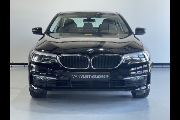 BMW 5 Serie 530e iPerformance eDrive Edition Leder / Navi / Camera