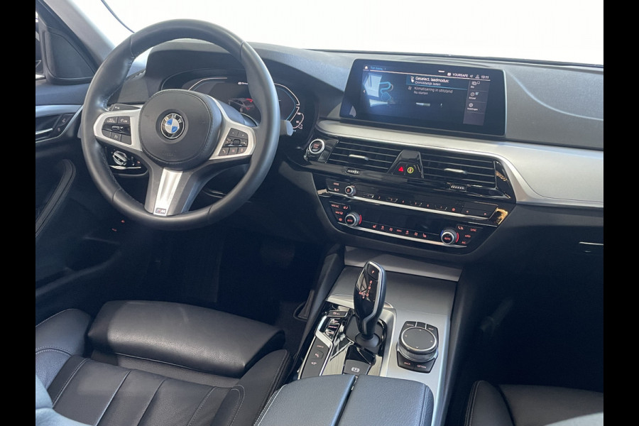 BMW 5 Serie 530e iPerformance eDrive Edition Leder / Navi / Camera
