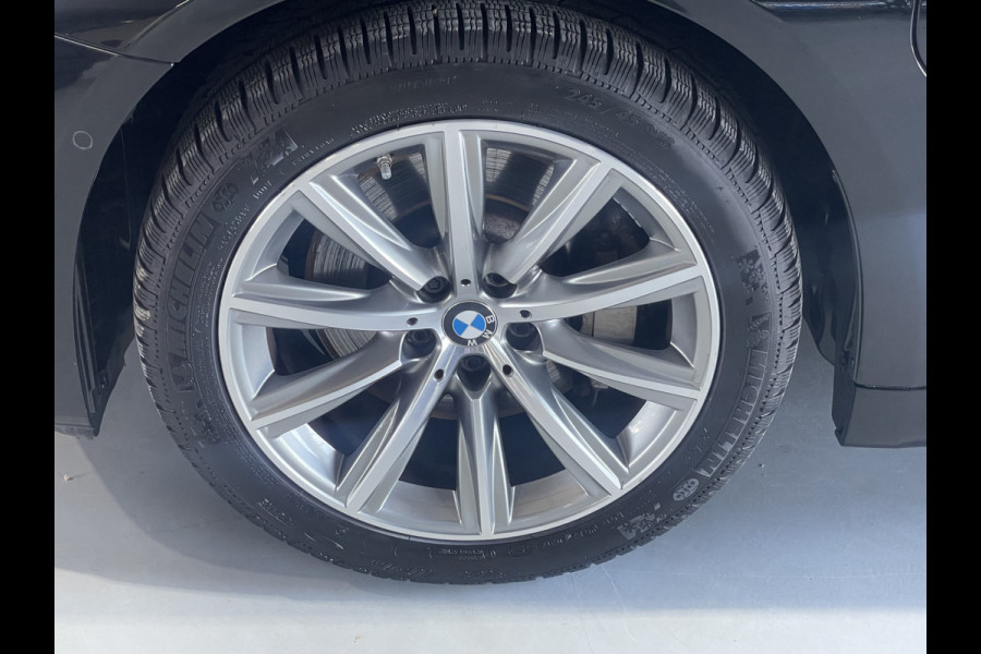 BMW 5 Serie 530e iPerformance eDrive Edition Leder / Navi / Camera