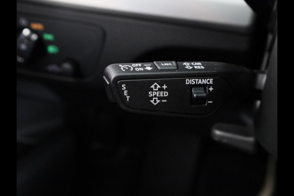 Audi Q5 S edition Competition 50 TFSI e 220 kW / 299 PK SU panoramadak, adaptive airsuspension, comfortsleutel, optiekpakket zwart plus, assistentiepakket parking