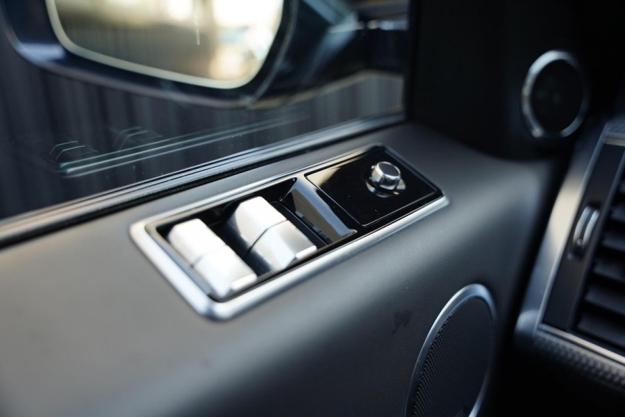 Land Rover Range Rover Sport P400 Hybride Panoramadak Meridian NL-Auto