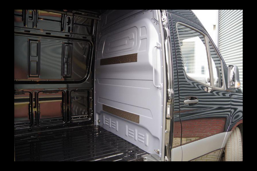 Mercedes-Benz Sprinter 319 1.9 CDI L2H2 RWD 3P, AUT. LED, MBUX 10'', CAMERA, NAVI, CRUISE, CLIMA