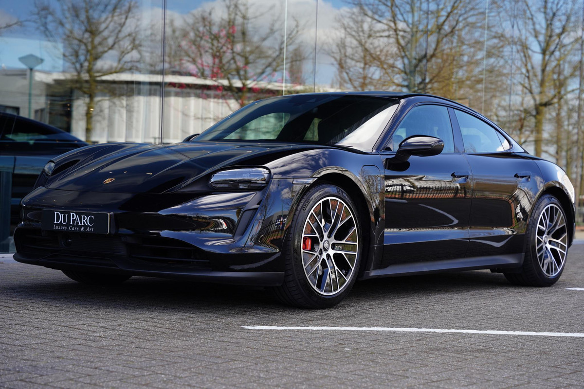 Porsche Taycan 4S 79 kWh INNODRIVE ACHTERASBESTURING BOSE SURROUND Porsche Taycan 4S 79 kWh INNODRIVE ACHTERASBESTURING BOSE SURROUND