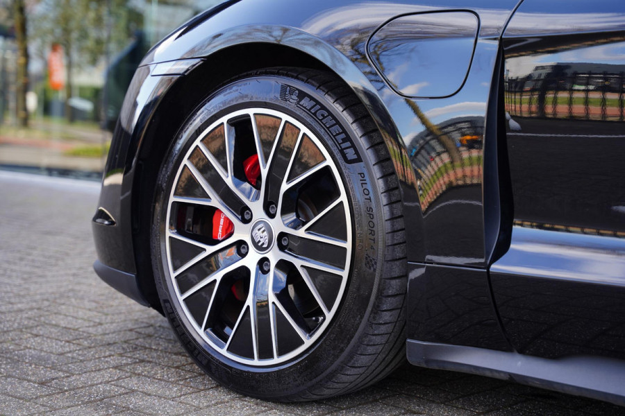Porsche Taycan 4S 79 kWh INNODRIVE ACHTERASBESTURING BOSE SURROUND