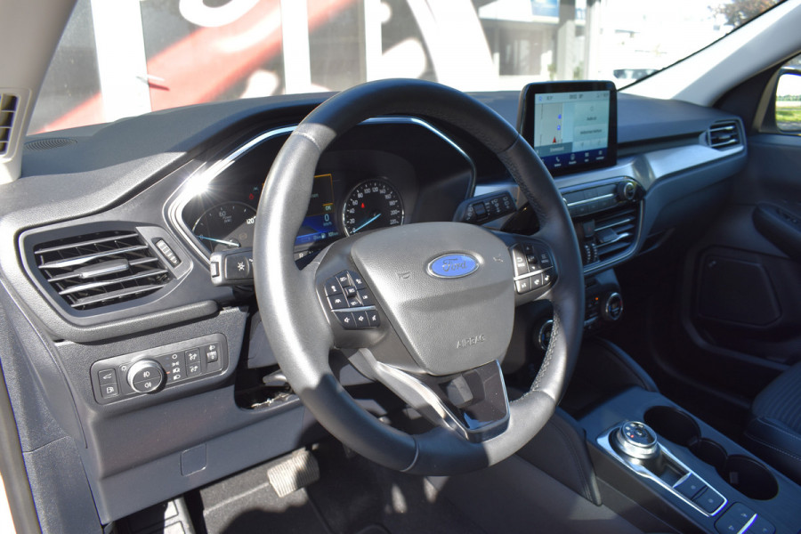 Ford Kuga 2.5 PHEV Titanium X Automaat / Keyless / B&O Audio / Trekhaak / Carplay / 18" LM