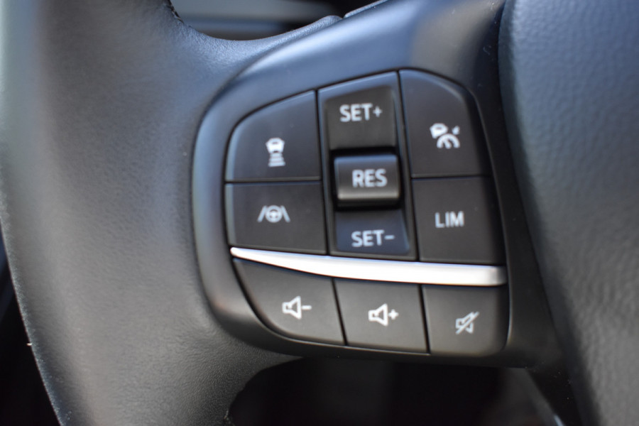 Ford Kuga 2.5 PHEV Titanium X Automaat / Keyless / B&O Audio / Trekhaak / Carplay / 18" LM