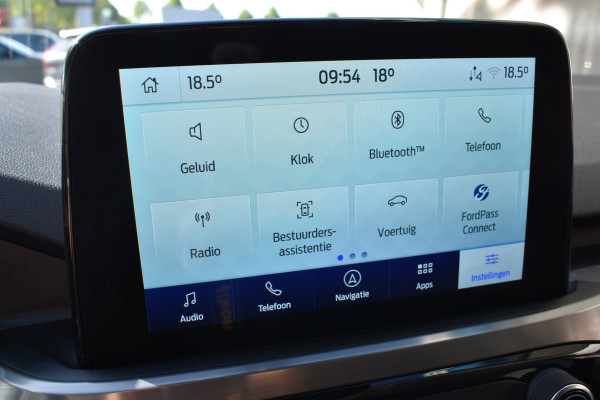 Ford Kuga 2.5 PHEV Titanium X Automaat / Keyless / B&O Audio / Trekhaak / Carplay / 18" LM