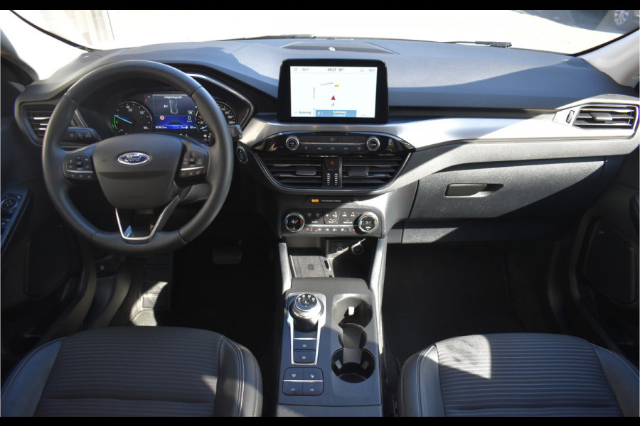 Ford Kuga 2.5 PHEV Titanium X Automaat / Keyless / B&O Audio / Trekhaak / Carplay / 18" LM