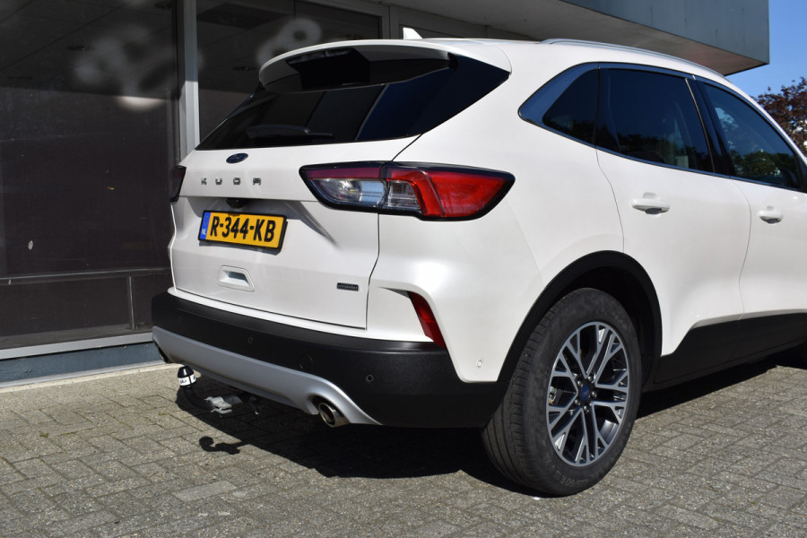 Ford Kuga 2.5 PHEV Titanium X Automaat / Keyless / B&O Audio / Trekhaak / Carplay / 18" LM