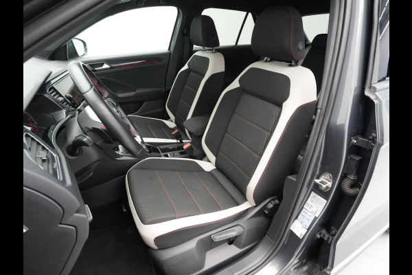 Volkswagen T-Roc 1.5 TSI 150pk DSG Sport Navigatie Trekhaak Stoelverwarming Pdc 129