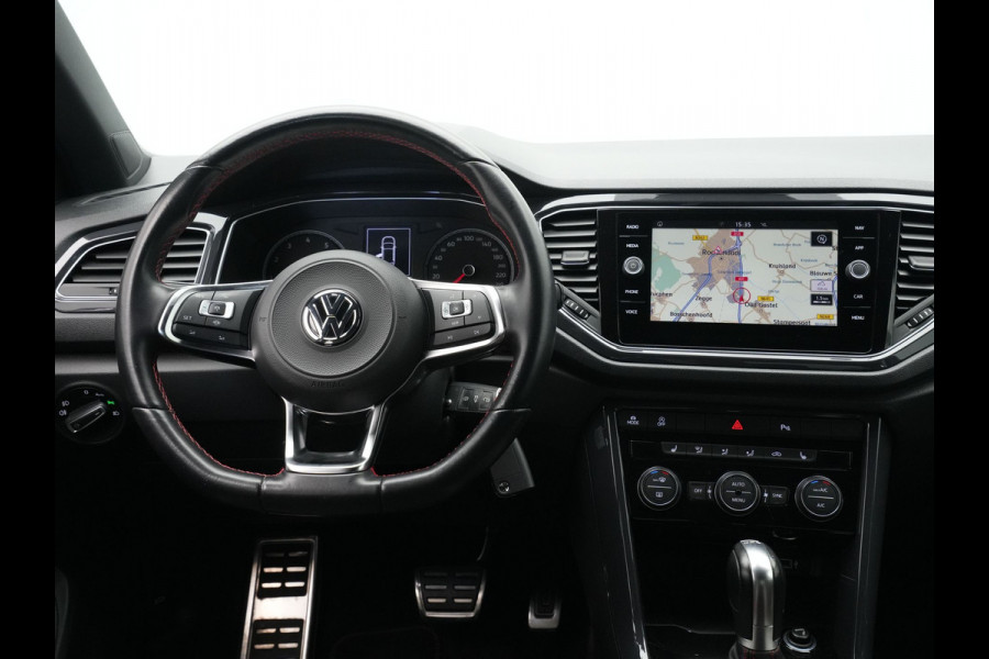 Volkswagen T-Roc 1.5 TSI 150pk DSG Sport Navigatie Trekhaak Stoelverwarming Pdc 129