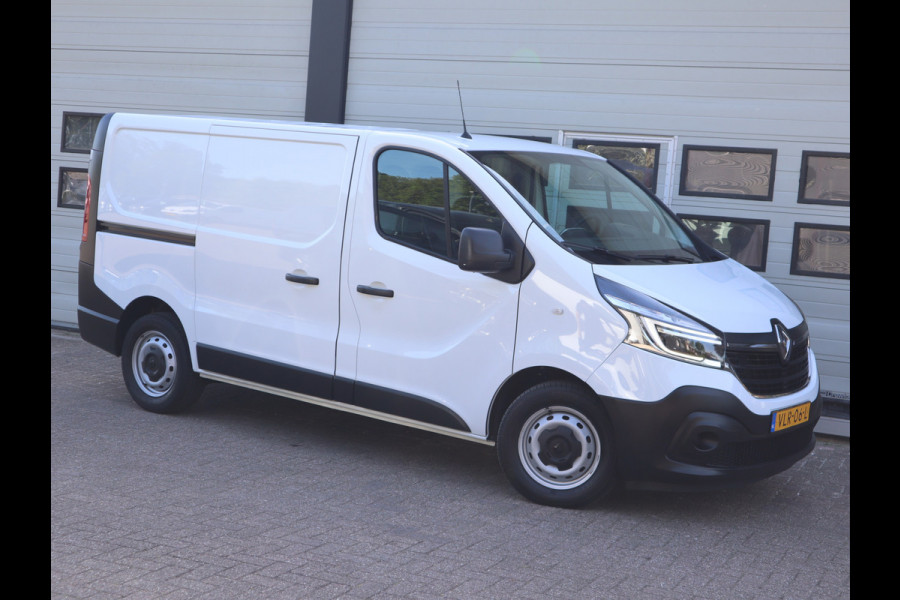 Renault Trafic 2.0 dCi 145pk Euro 6 Automaat - Navi - Cruise - 3 Zits