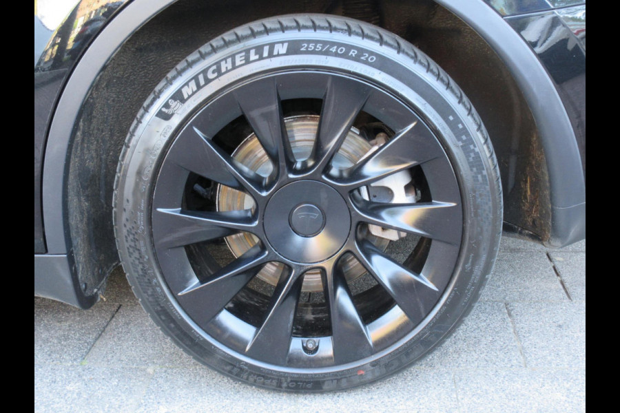 Tesla Model Y Long Range AWD 75 kWh Trekhaak Inclusief BTW!
