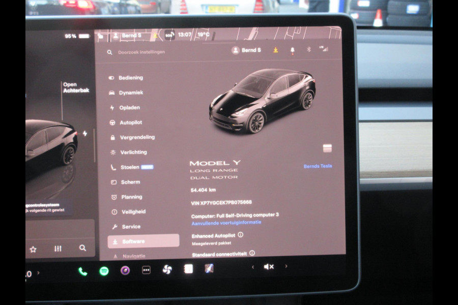 Tesla Model Y Long Range AWD 75 kWh Trekhaak Inclusief BTW!