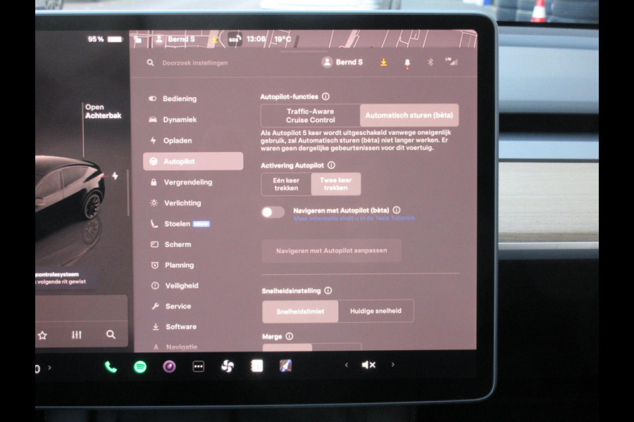 Tesla Model Y Long Range AWD 75 kWh Trekhaak Inclusief BTW!