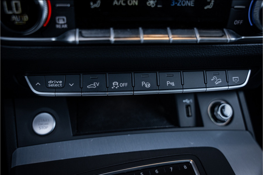 Audi Q5 55 TFSI e quattro Competition - Panorama | RS Seats | Luchtvering | B&O | Memory