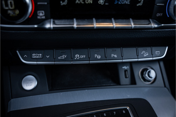 Audi Q5 55 TFSI e quattro Competition - Panorama | RS Seats | Luchtvering | B&O | Memory