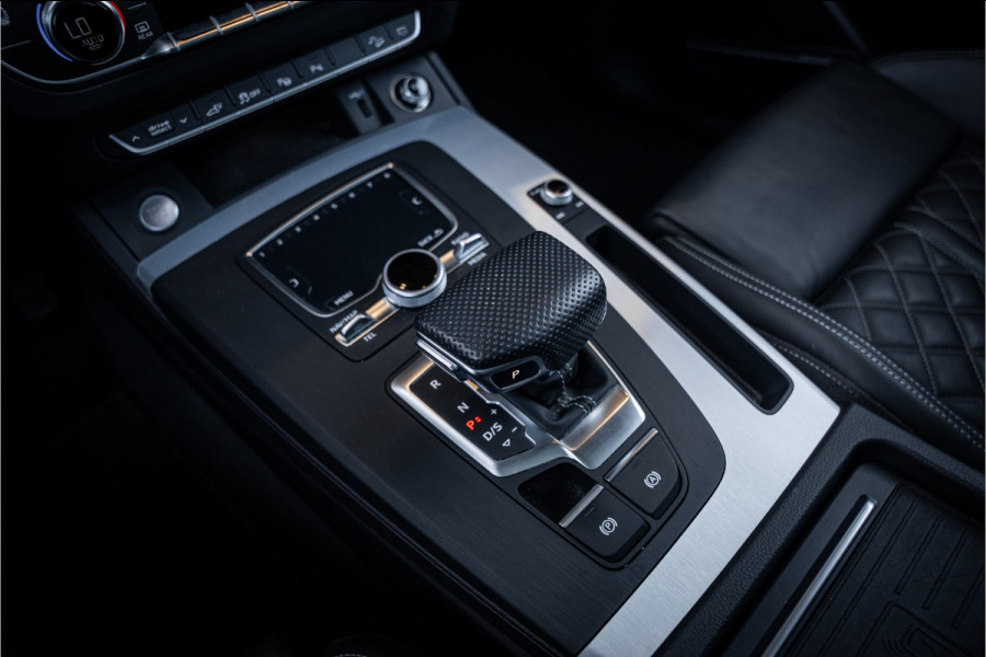 Audi Q5 55 TFSI e quattro Competition - Panorama | RS Seats | Luchtvering | B&O | Memory