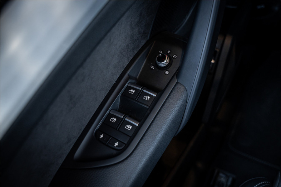 Audi Q5 55 TFSI e quattro Competition - Panorama | RS Seats | Luchtvering | B&O | Memory