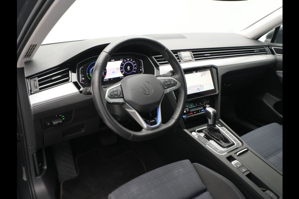 Volkswagen Passat Variant 1.4 TSI PHEV GTE Business Navi Pro Virtual Cockpit Camera Massage 53