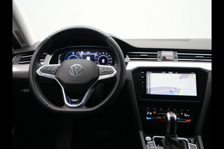 Volkswagen Passat Variant 1.4 TSI PHEV GTE Business Navi Pro Virtual Cockpit Camera Massage 53
