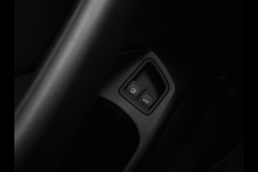 Volkswagen Passat Variant 1.4 TSI PHEV GTE Business Navi Pro Virtual Cockpit Camera Massage 53
