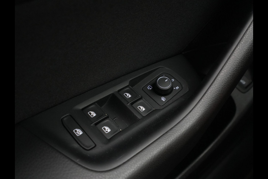 Volkswagen Passat Variant 1.4 TSI PHEV GTE Business Navi Pro Virtual Cockpit Camera Massage 53