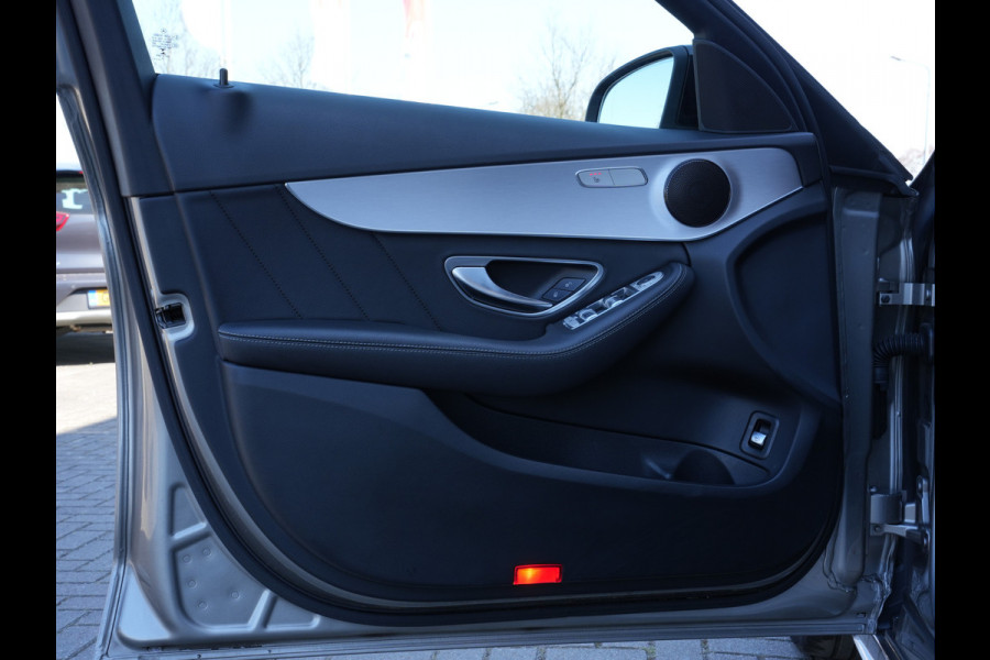 Mercedes-Benz C-Klasse Estate 160 Business Solution AMG Night Automaat | Navigatie | LED | Camera