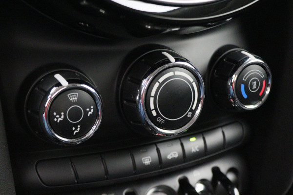MINI Mini 1.5 Cooper Essential Automaat LED, Airco, Bluetooth, DAB, Elektr. Pakket