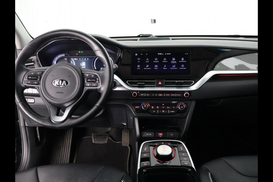 Kia e-Niro ExecutiveLine 64 kWh 1e EIG ACCUTEST 100% BIJNA 2021 !204 PK WLTP 468 KM!! 3-FASE. NAVI.DODEHOEK WARMTEPOMP GARANTIE TOT 12-2030**
