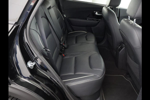 Kia e-Niro ExecutiveLine 64 kWh 1e EIG ACCUTEST 100% BIJNA 2021 !204 PK WLTP 468 KM!! 3-FASE. NAVI.DODEHOEK WARMTEPOMP GARANTIE TOT 12-2030**