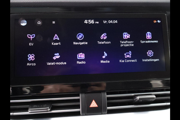 Kia e-Niro ExecutiveLine 64 kWh 1e EIG ACCUTEST 100% BIJNA 2021 !204 PK WLTP 468 KM!! 3-FASE. NAVI.DODEHOEK WARMTEPOMP GARANTIE TOT 12-2030**