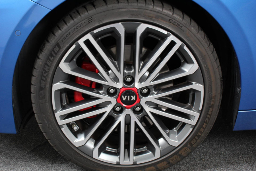 Kia ProCeed 1.6 T-GDI 204pk Automaat GT Navigatie Climate Control Adaptive Cruise Control Electrisch bedienbare achterklep DAB Keyless Entry Lichtmetalen velgen Camera
