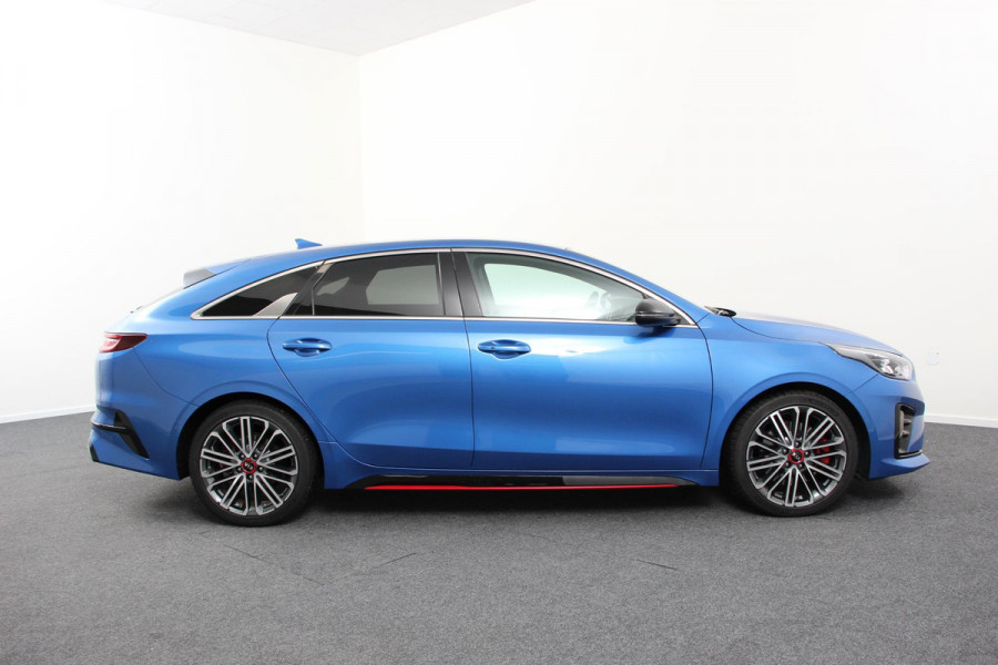 Kia ProCeed 1.6 T-GDI 204pk Automaat GT Navigatie Climate Control Adaptive Cruise Control Electrisch bedienbare achterklep DAB Keyless Entry Lichtmetalen velgen Camera