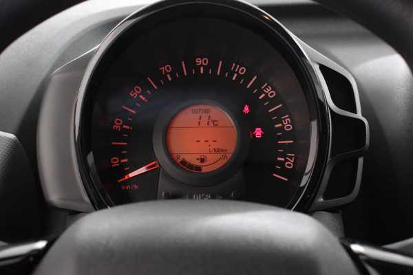 Peugeot 108 1.0 e-VTi Active Airco Bluetooth Led DAB 5 deurs