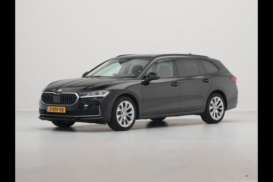 Škoda Superb Combi 1.5 TSI 150pk MHEV First Edition Trekhaak Navigatie Camera Stoelverwarming