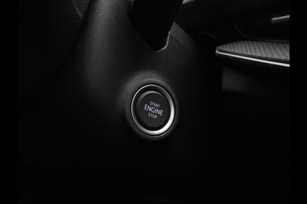 Škoda Superb Combi 1.5 TSI 150pk MHEV First Edition Trekhaak Navigatie Camera Stoelverwarming