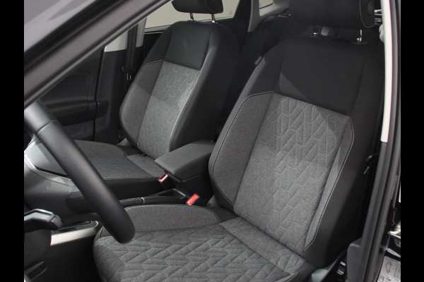 Volkswagen Polo 1.0 TSI Move Navigatie App Connect / Android Auto / Apple Carplay Climate Control Parkeer sensoren Lichtmetalen Velgen Dab Digitale Cockpit