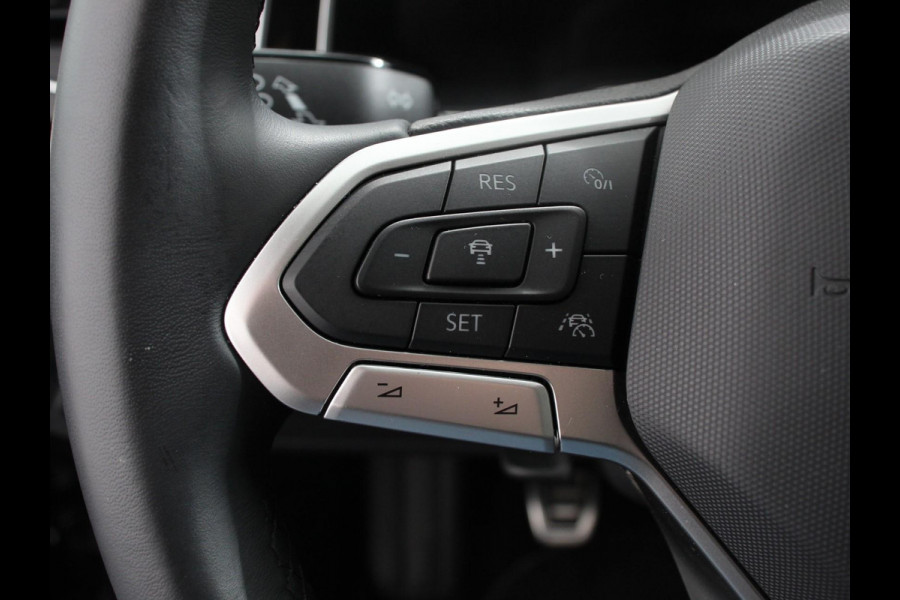 Volkswagen Polo 1.0 TSI Move Navigatie App Connect / Android Auto / Apple Carplay Climate Control Parkeer sensoren Lichtmetalen Velgen Dab Digitale Cockpit