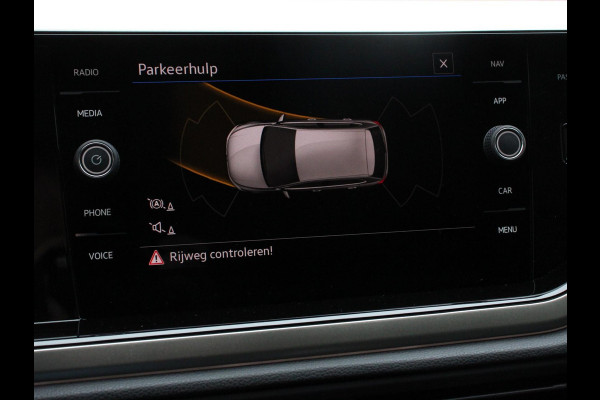Volkswagen Polo 1.0 TSI Move Navigatie App Connect / Android Auto / Apple Carplay Climate Control Parkeer sensoren Lichtmetalen Velgen Dab Digitale Cockpit