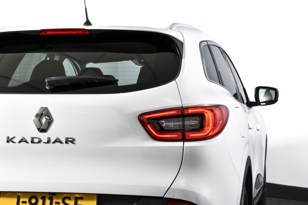 Renault Kadjar 1.2 TCe 130 PK Extase - Automaat | Cruise | Stoelverw. | PDC | Camera | NAV | ECC | Trekhaak | LM 19" |