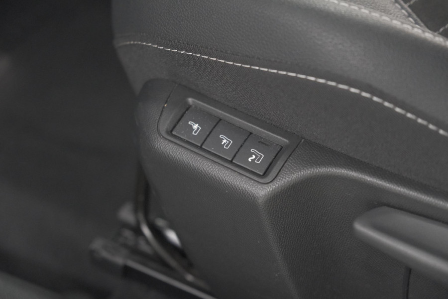 Opel Mokka Turbo 130 EAT8 Ultimate | Camera | Dodehoekdetectie | Massage | Adaptieve Cruise Control