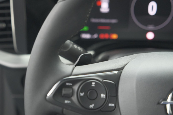 Opel Mokka Turbo 130 EAT8 Ultimate | Camera | Dodehoekdetectie | Massage | Adaptieve Cruise Control
