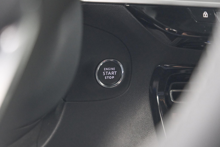 Opel Mokka Turbo 130 EAT8 Ultimate | Camera | Dodehoekdetectie | Massage | Adaptieve Cruise Control