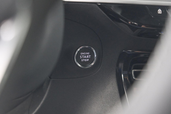 Opel Mokka Turbo 130 EAT8 Ultimate | Camera | Dodehoekdetectie | Massage | Adaptieve Cruise Control